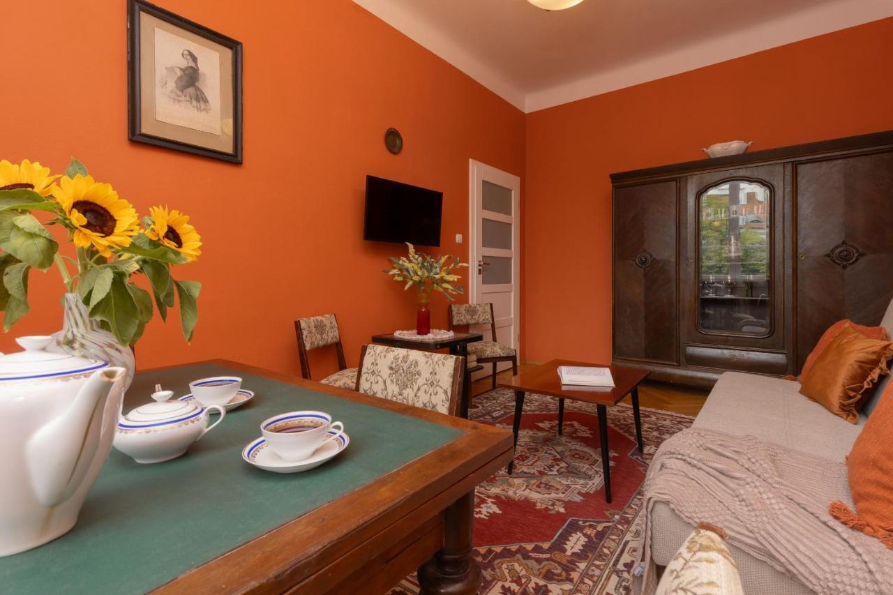 Warsaw New Town Square Apartment For 5 Guests By Noclegi Renters Ngoại thất bức ảnh